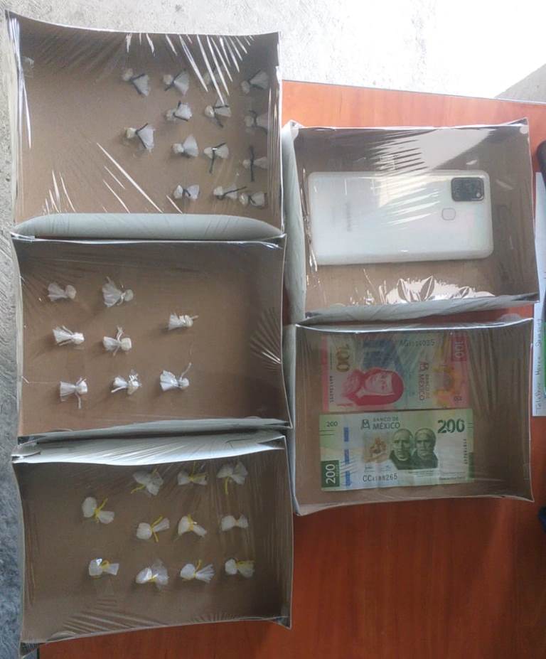 En San Pablo del Monte detienen a un menor presunto responsable de narcomenudeo